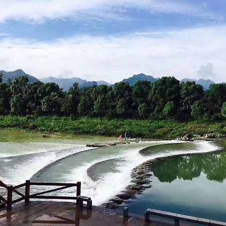Zhangjiajie Yueranju Hostel Bagian luar foto