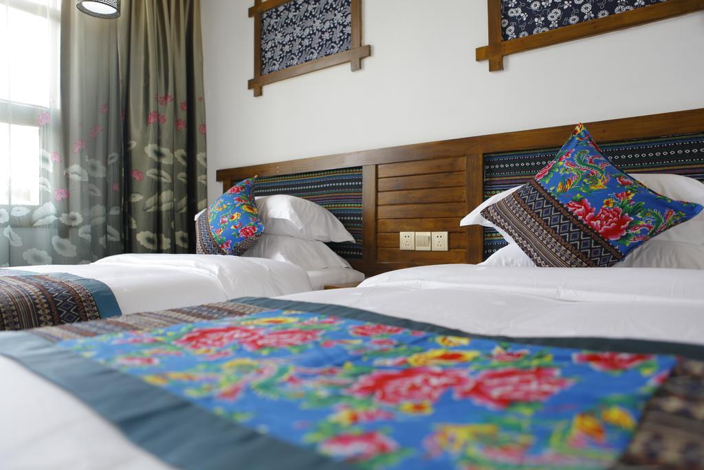 Zhangjiajie Yueranju Hostel Bagian luar foto